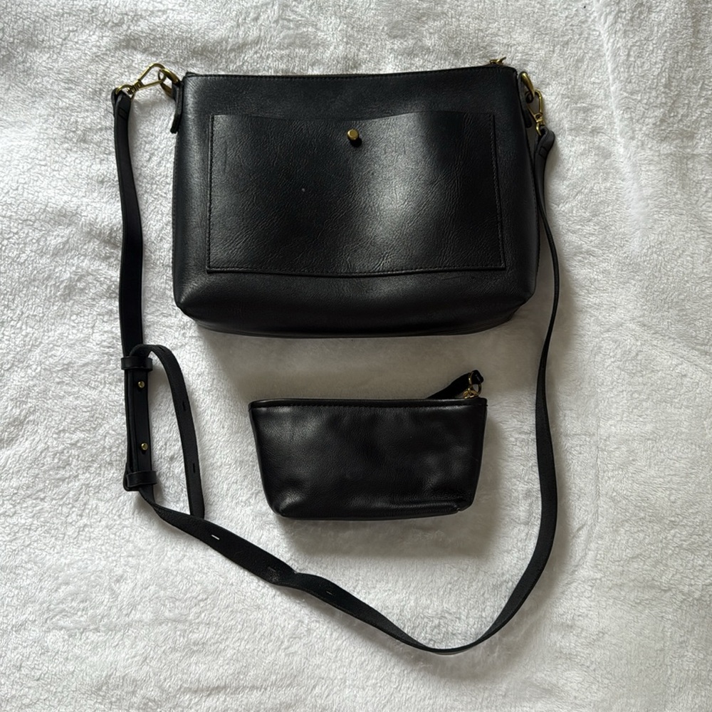 Madewell transport shoulder crossbody bag & matching pouch